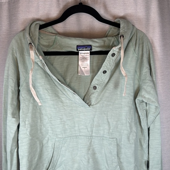 PATAGONIA HOODIE SIZE(S) - Picture 7 of 9